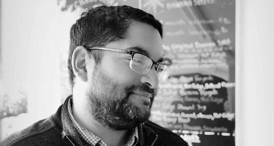 Camilo Peralta scholar