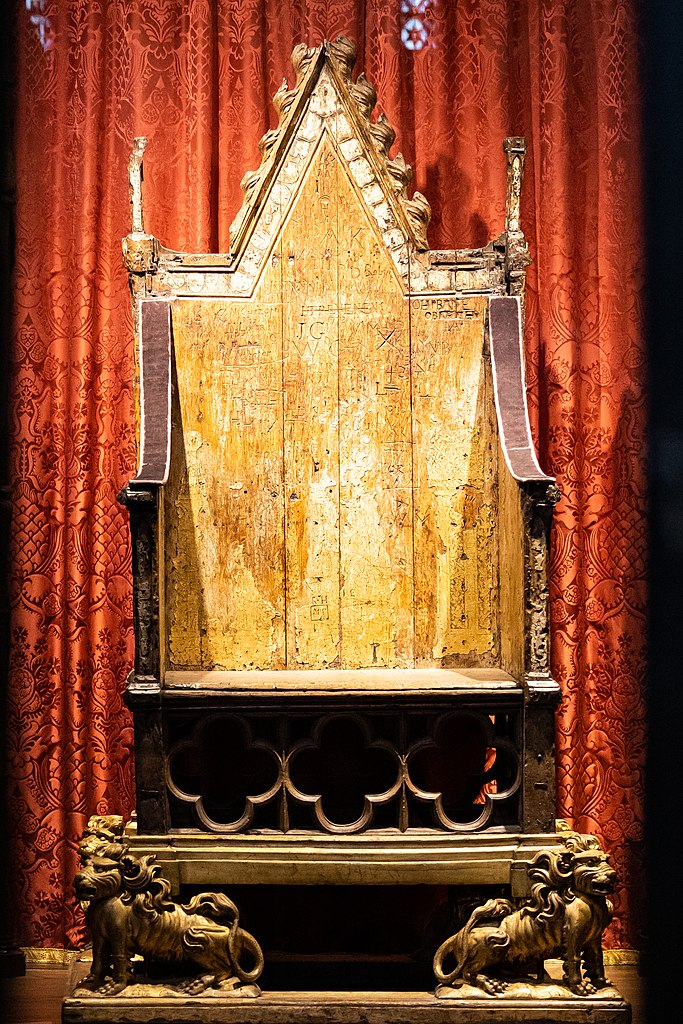 “Coronation Chair” by Darkmaterial/Wikimedia Commons