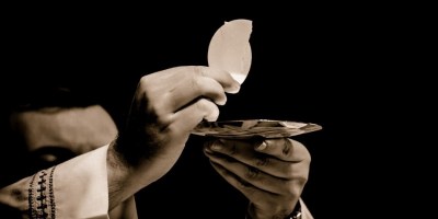 Eucharist. Image by Robert Cheaib from Pixabay