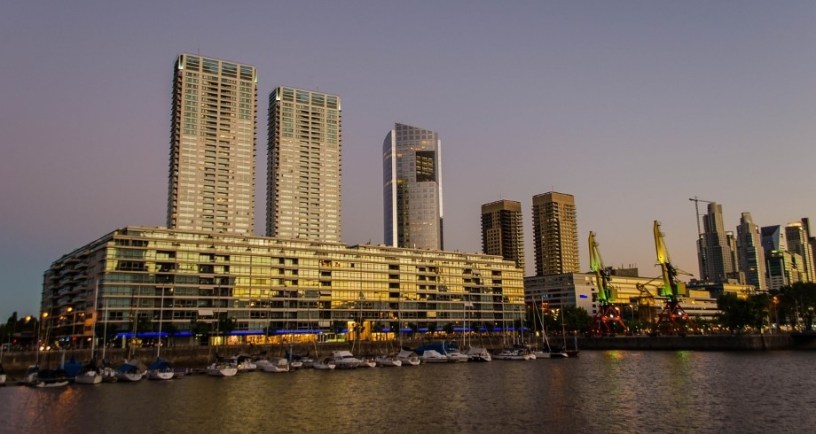 buenos ares skyline